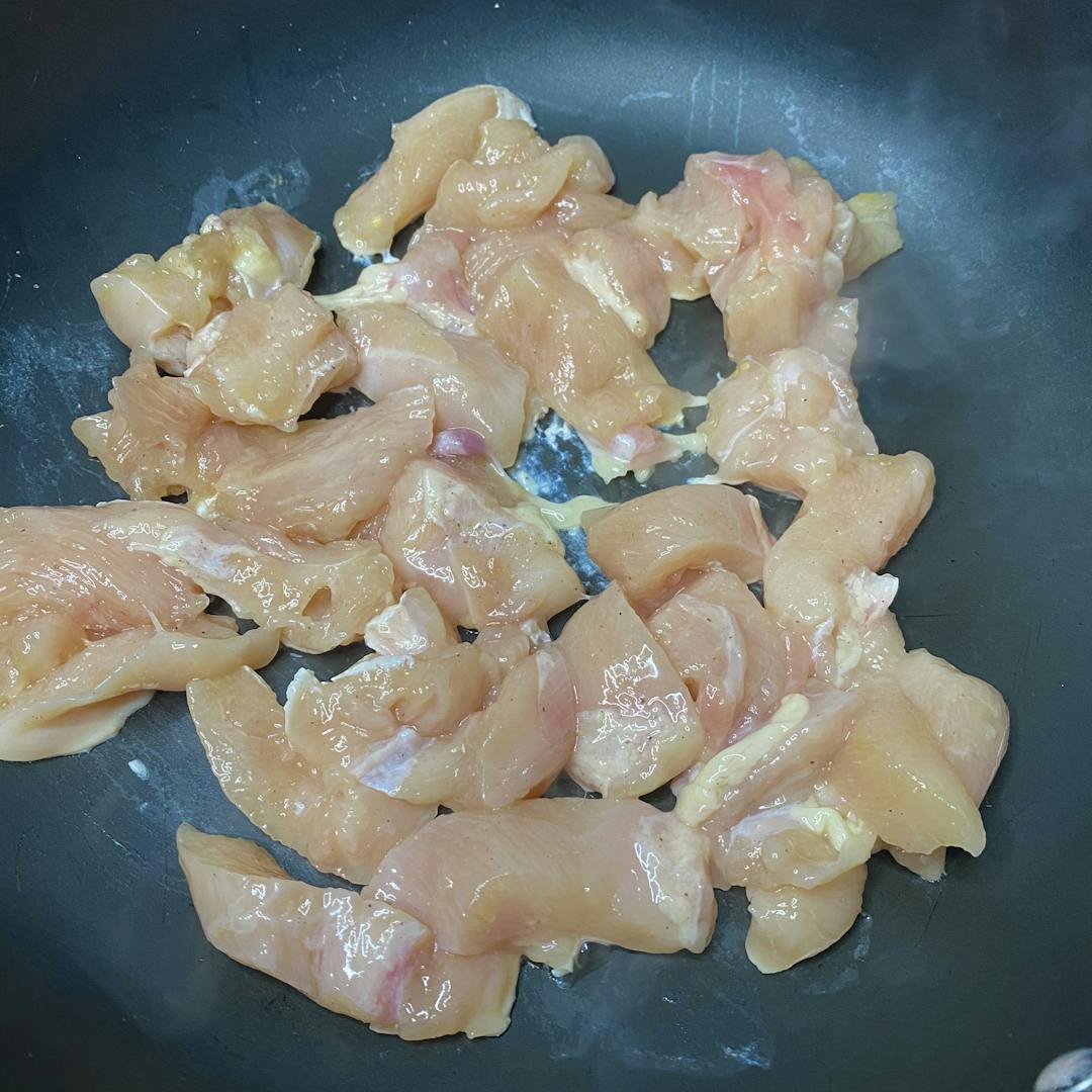 Gambar 1 Langkah 4 Resep Caesar Chicken Salad Mudah dan Praktis