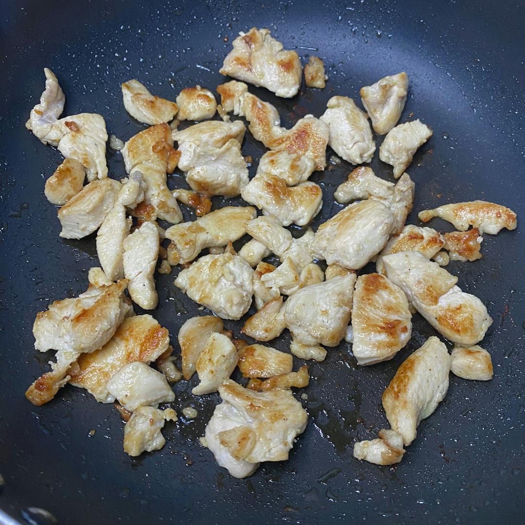 Gambar 2 Langkah 4 Resep Caesar Chicken Salad Mudah dan Praktis