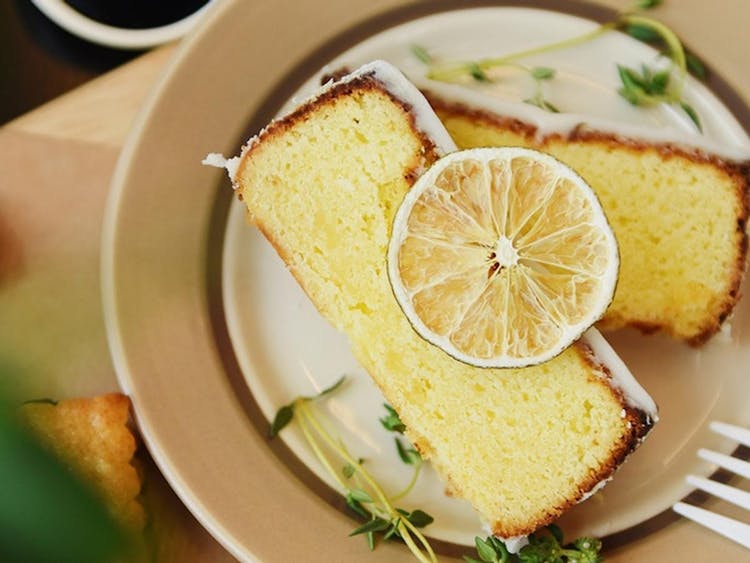 Cake Adas Lemon