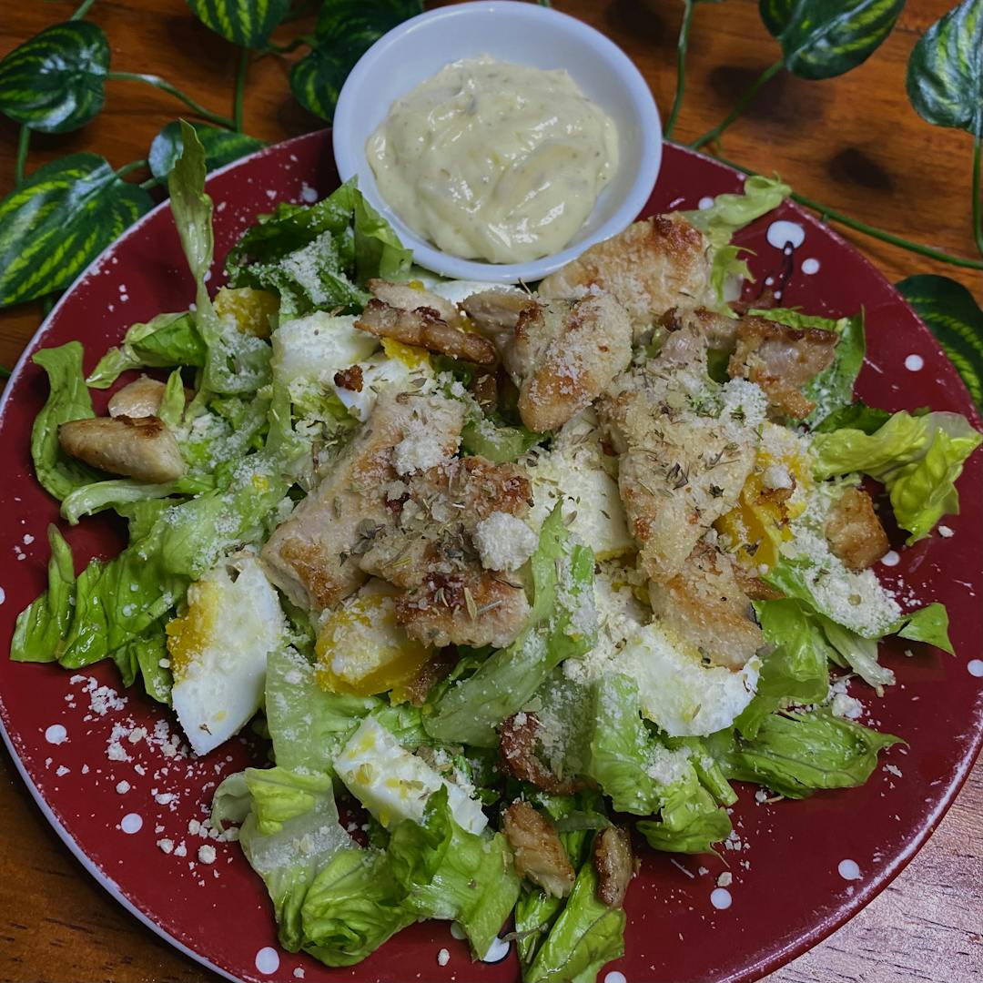 Resep Caesar Chicken Salad Mudah dan Praktis
