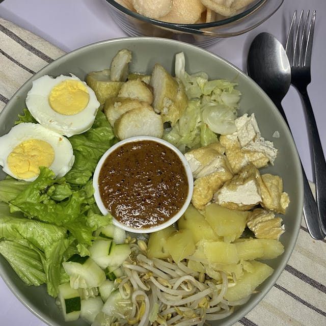Gado-Gado Surabaya Menu Harian yang Cocok Untuk Diet 