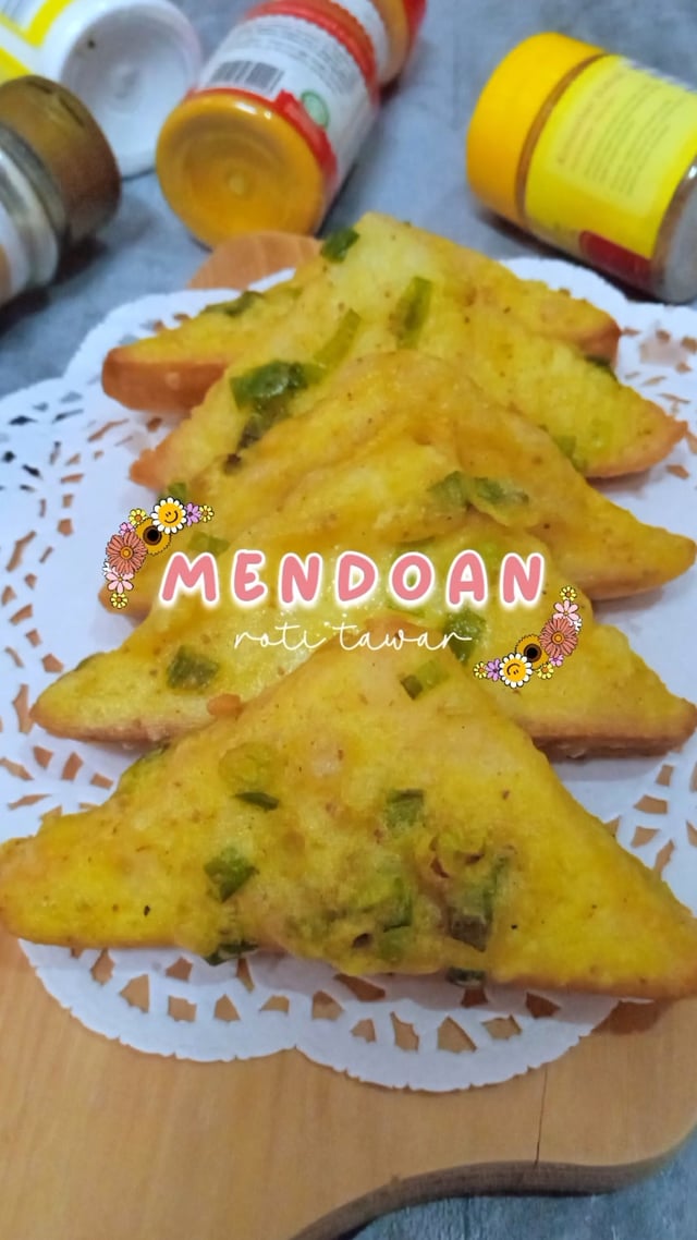 Mendoan Roti Tawar